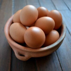 Huevos de gallinas caminadoras x MEDIA DOCENA